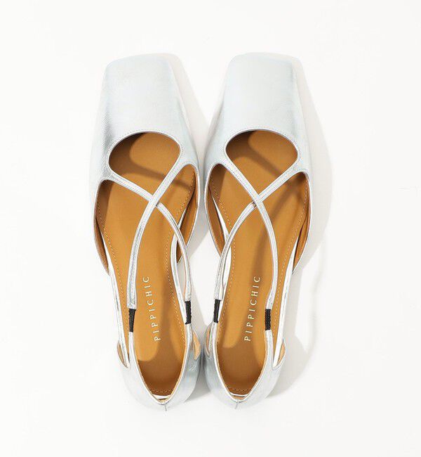 TOMORROWLAND GOODS「PIPPICHIC AMBER シルバー フラットシューズ」|パンプス|