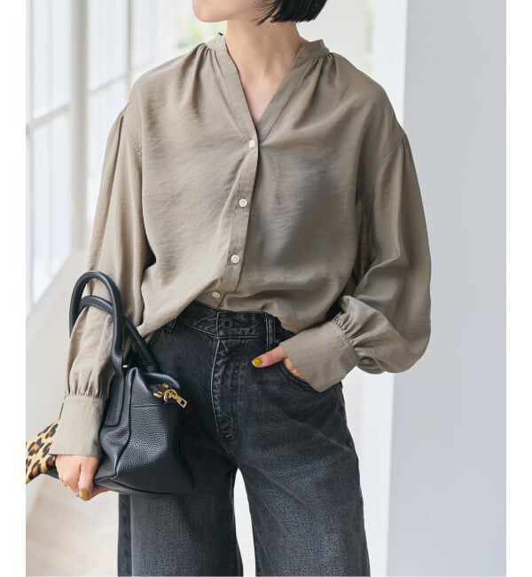 Spick and Span「《一部店舗+WEB限定》袖ボリュームスキッパーブラウス」|シャツ・ブラウス|