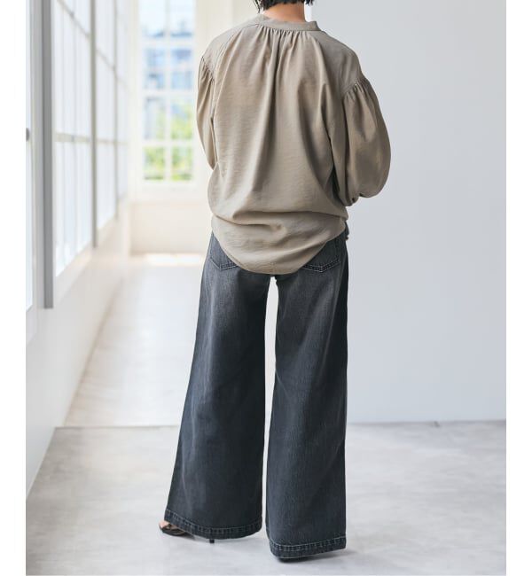 Spick and Span「《一部店舗+WEB限定》袖ボリュームスキッパーブラウス」|シャツ・ブラウス|