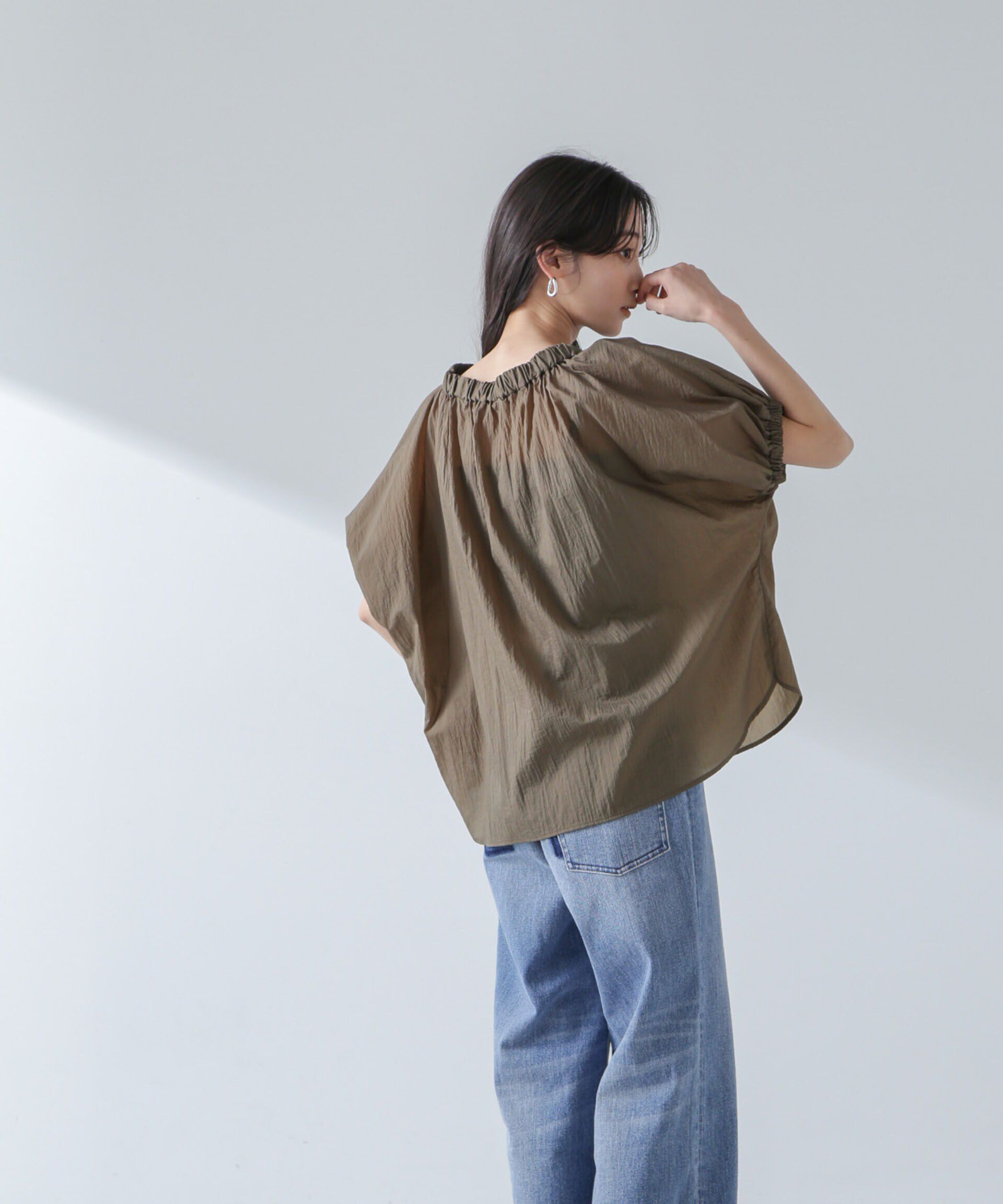 nano･universe「ナイロンタッサーオフショルダーブラウス(セットアップ可）」|シャツ・ブラウス|