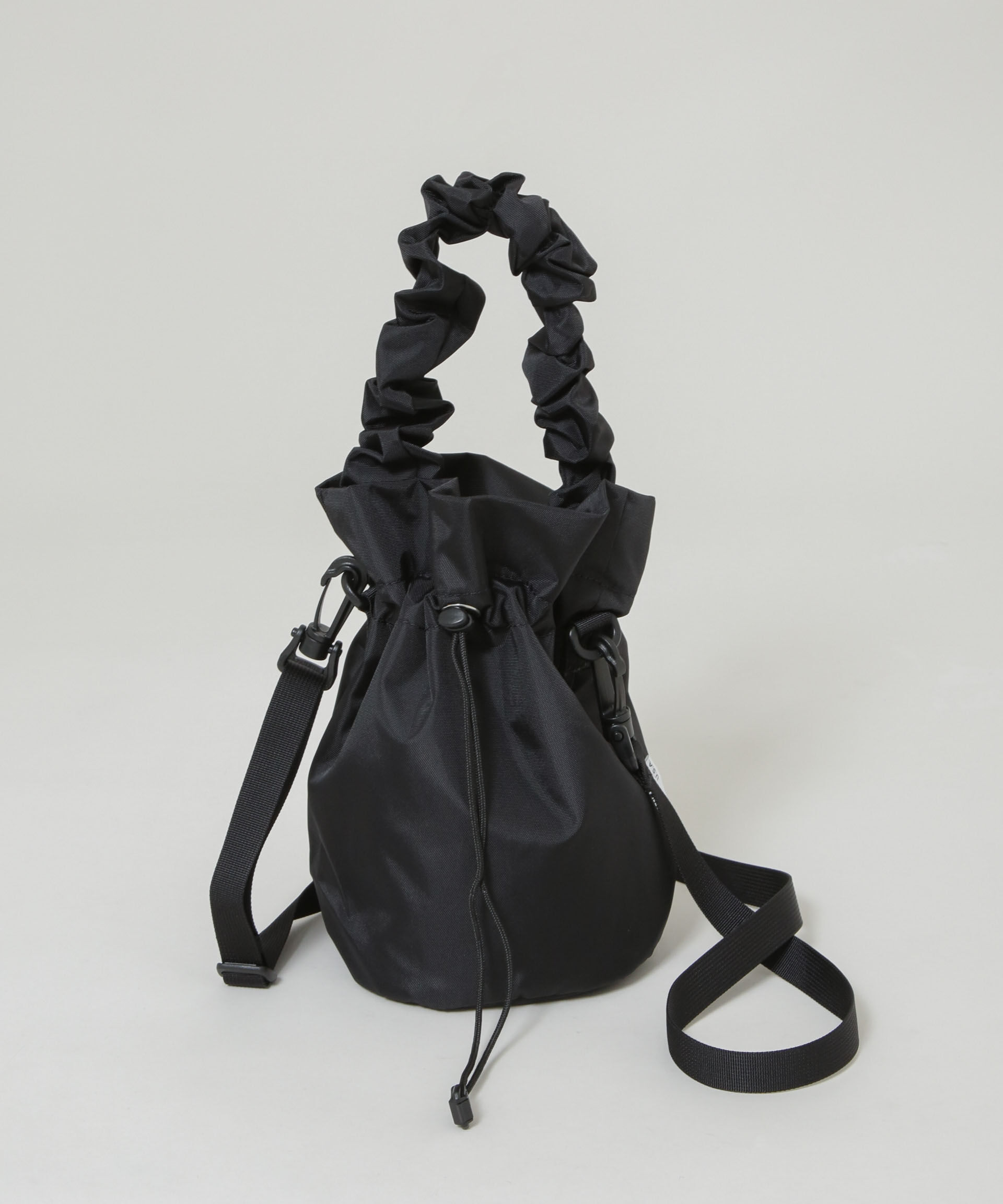 nano･universe「Drifter/GATHER HANDLE POUCH」|ショルダー・メッセンジャー|ブラック