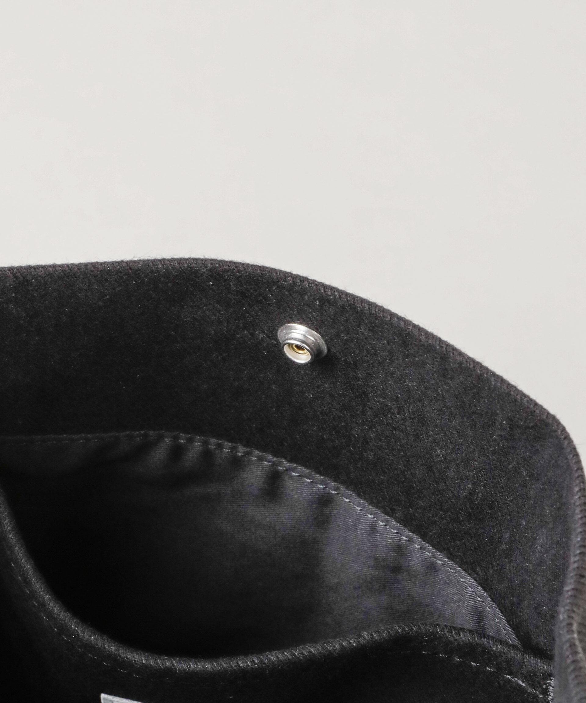 nano･universe「ORCIVAL/SHOULDER POUCH MEDIUM」|ショルダー・メッセンジャー|