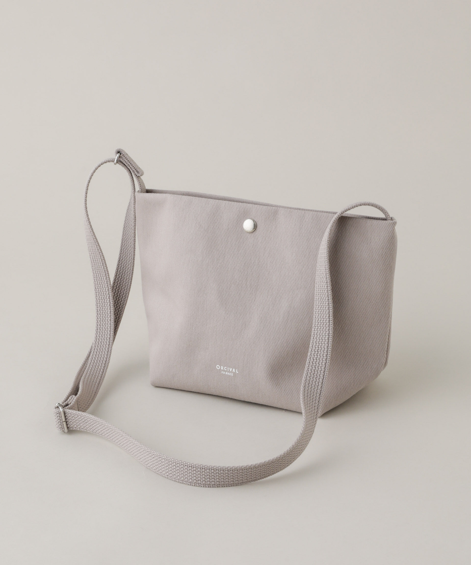 nano･universe「ORCIVAL/SHOULDER POUCH MEDIUM」|ショルダー・メッセンジャー|グレー