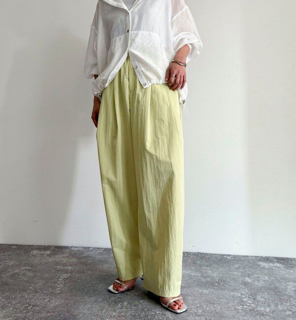 fredy emue「ナイロンギャザータックパンツ」|チノ|