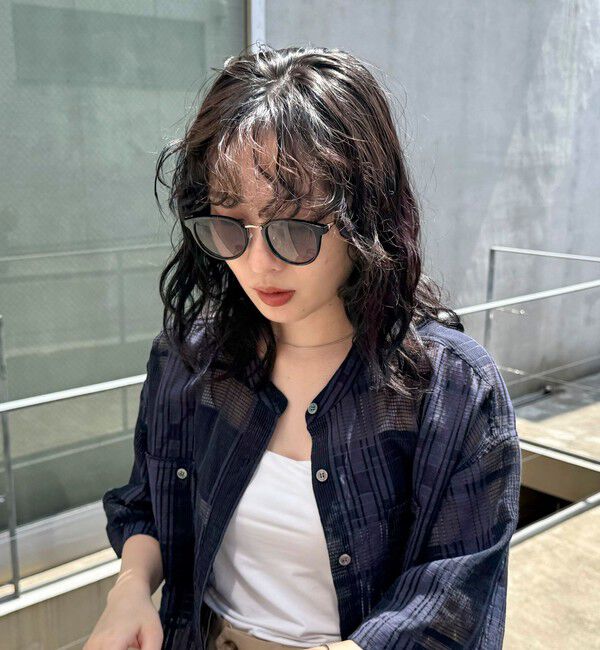 fredy emue「メタルテンプルボストンサングラス」|サングラス|