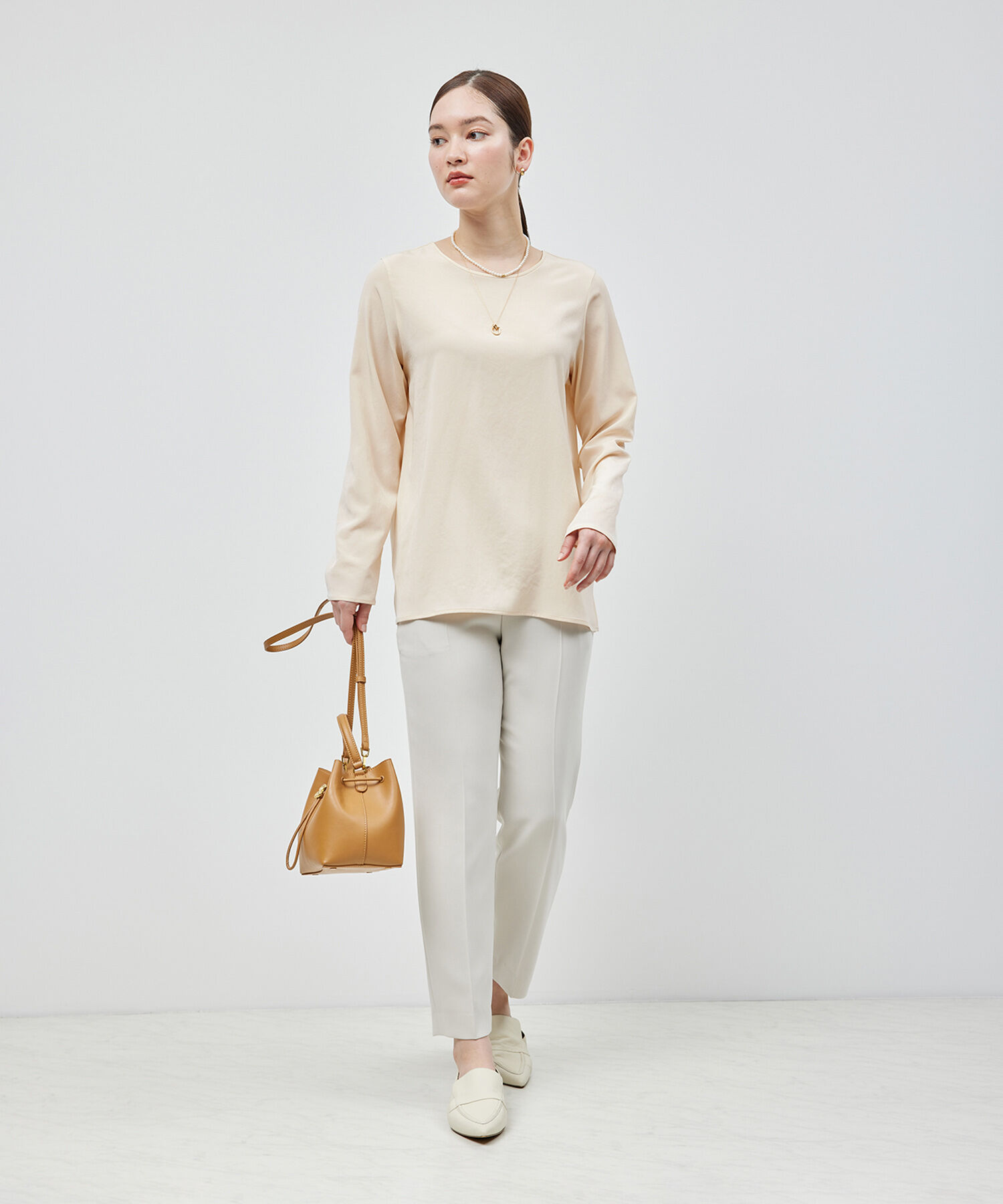 ROPE「シルクライクサテン長袖Tシャツ」|Tシャツ・カットソー|