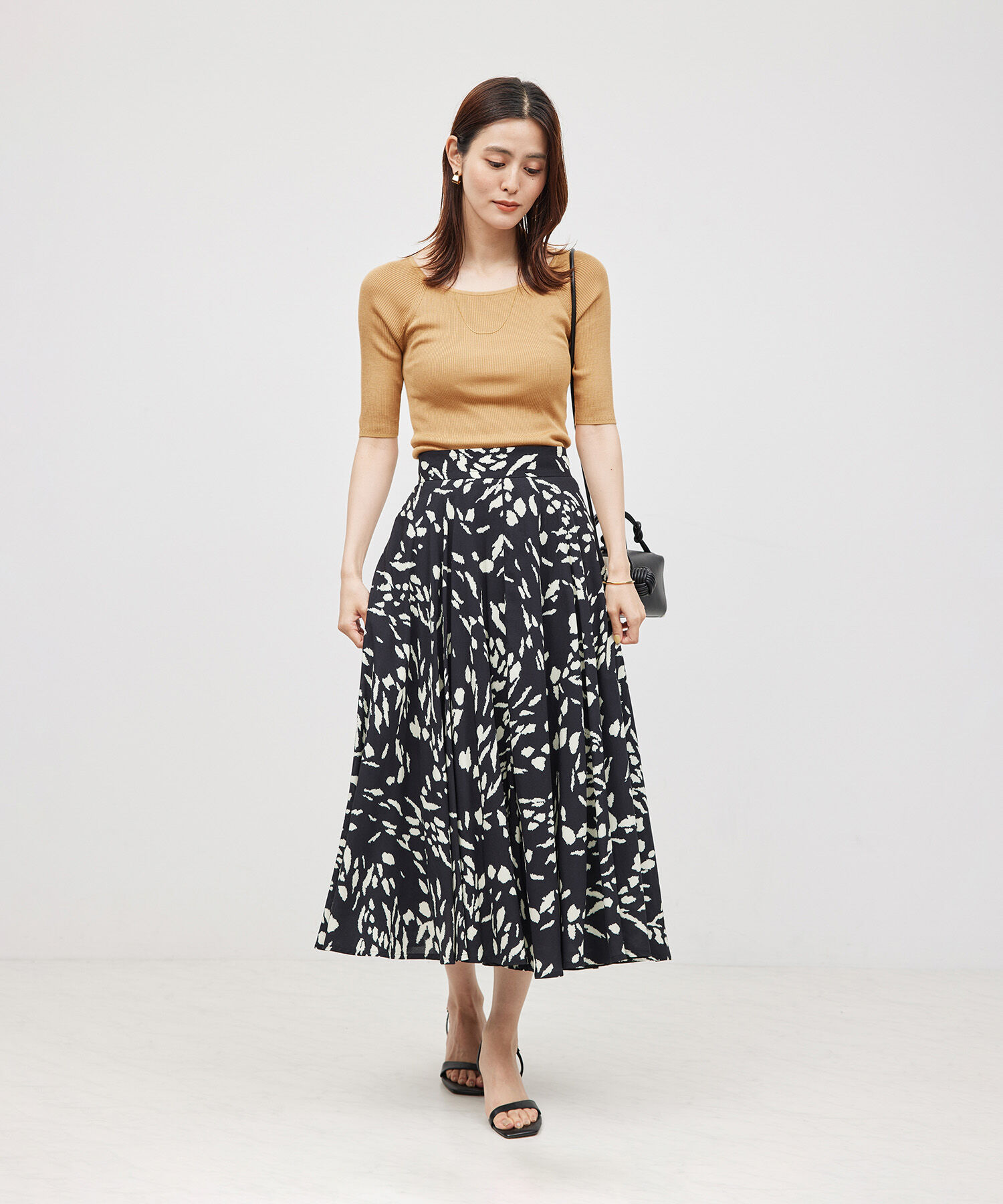 ROPE「【洗える】シルク100％ 5分袖リブトップス/スキンニット」|Tシャツ・カットソー|