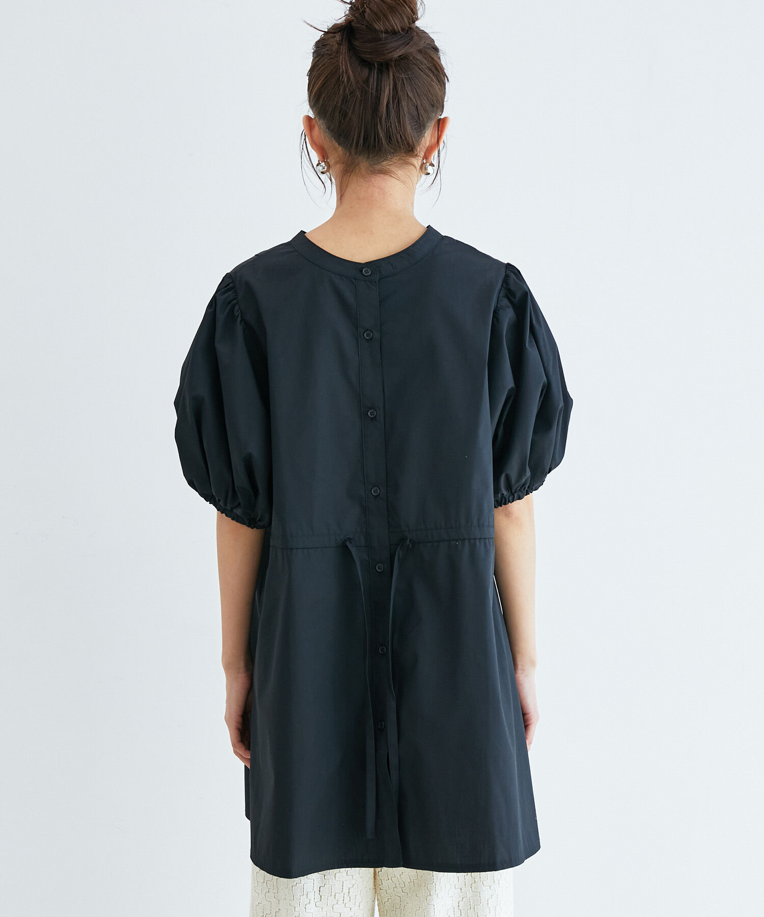 vis-a-vis「【WEB限定】【追加生産】前後2WAYボリューム袖チュニックブラウス」|シャツ・ブラウス|