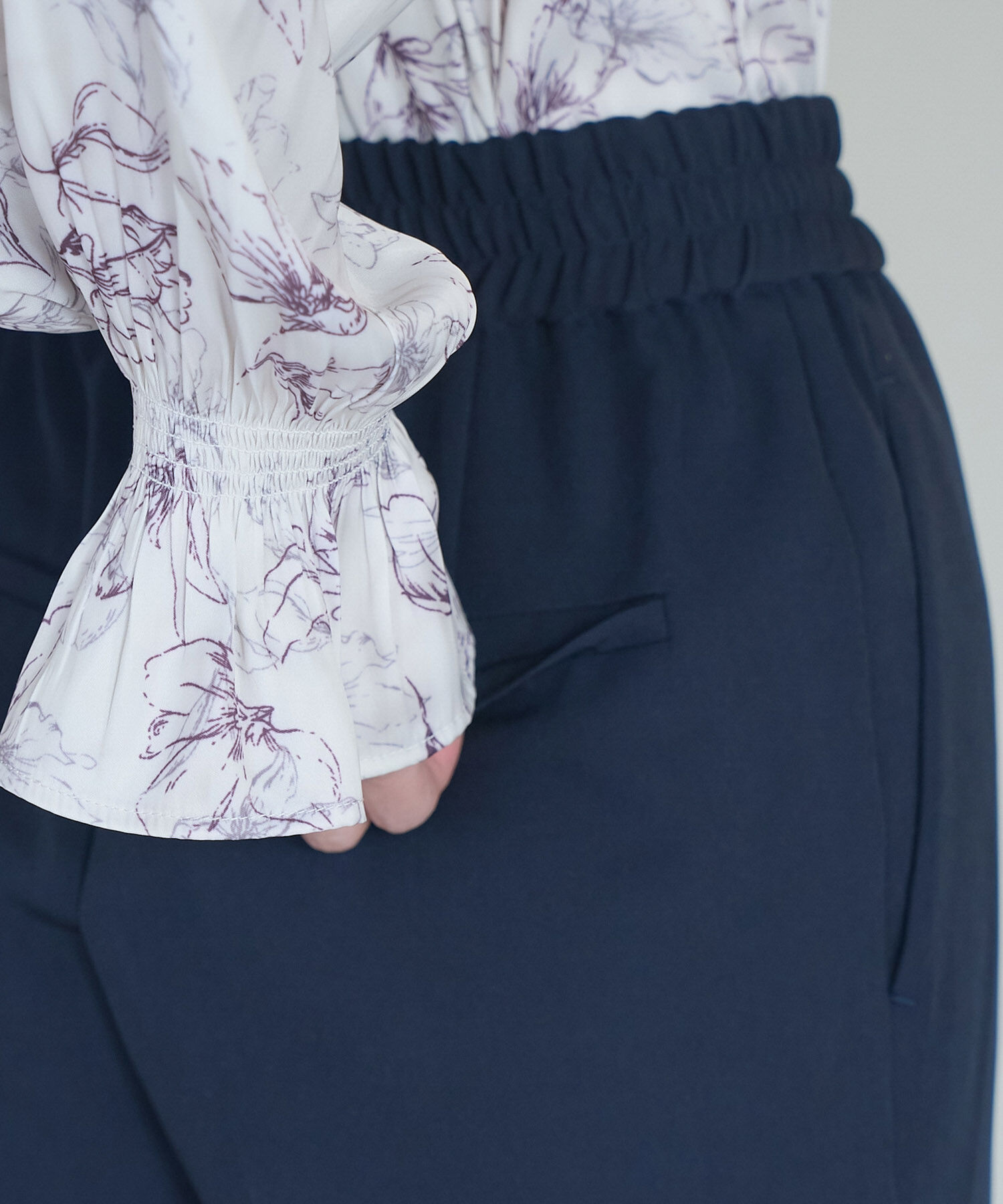 VIS「ドロストイージーテーパードパンツ」|スラックス|