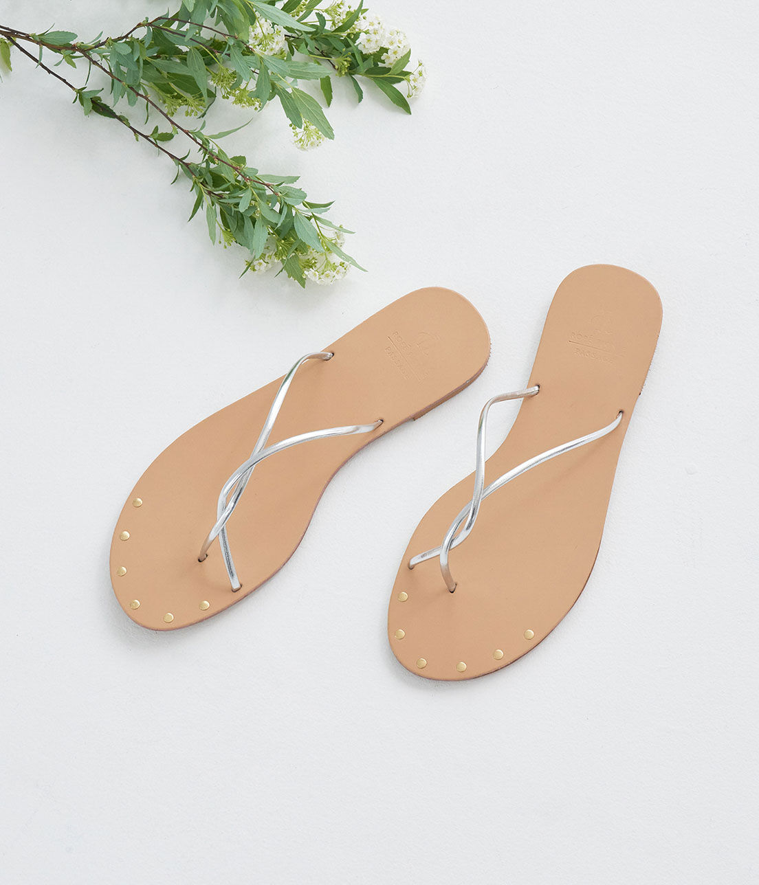 ROPE PICNIC PASSAGE「平スタッズツイストトングサンダル」|サンダル|