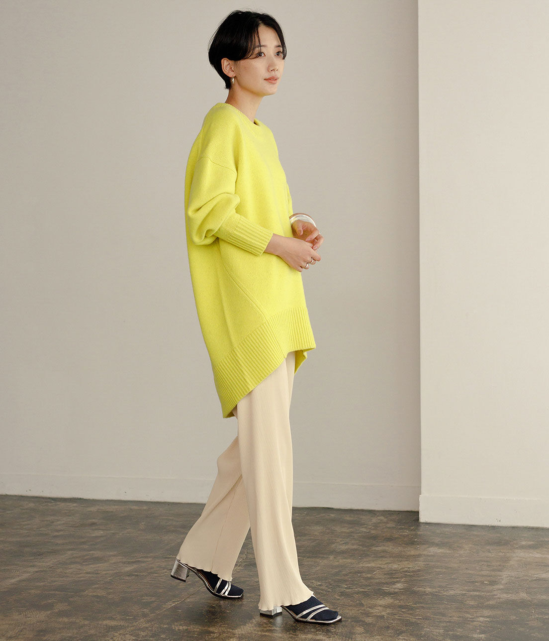 ADAM ET ROPE'「アシンメトリーラインサンダル」|サンダル|