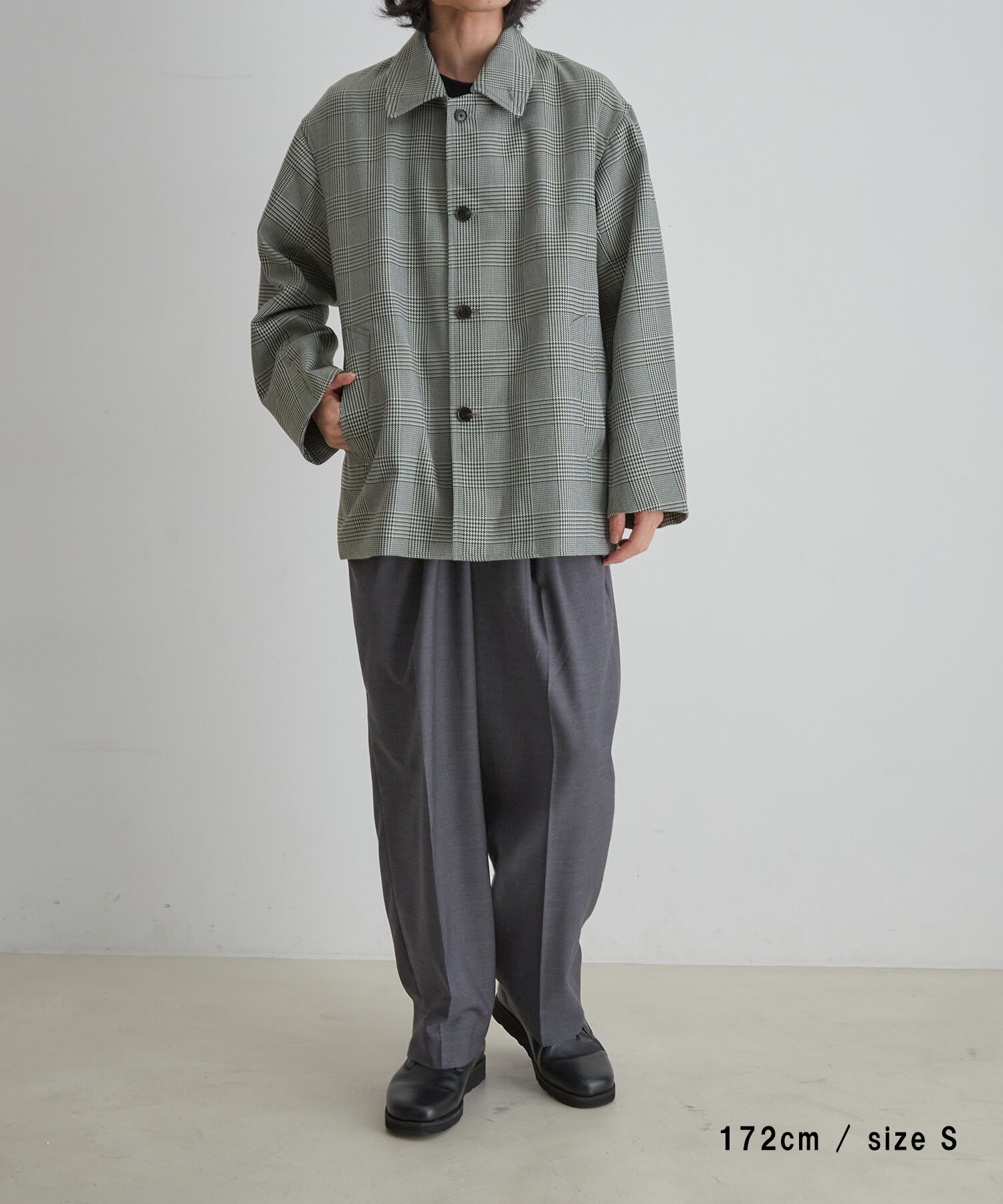 ADAM ET ROPE'「【TECHTWEED】オーバー ショートコート / ロングシーズン着用可能 / イージーケア /サスティナブル / ユニ」|ブルゾン・スタジャン|