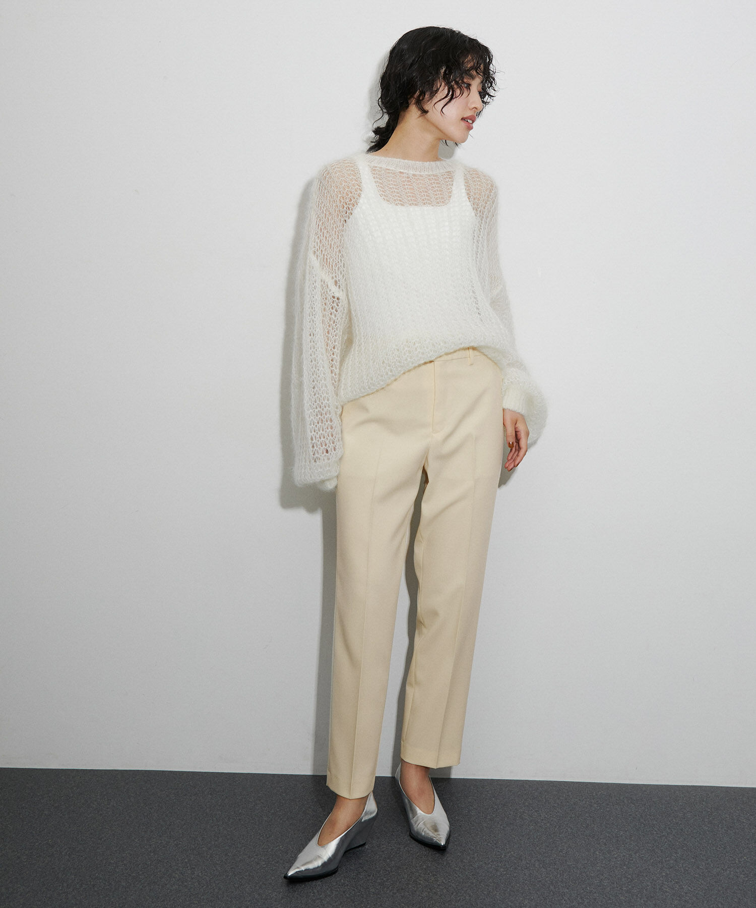 ADAM ET ROPE'「【サステナブル】スリムスラックス」|スラックス|