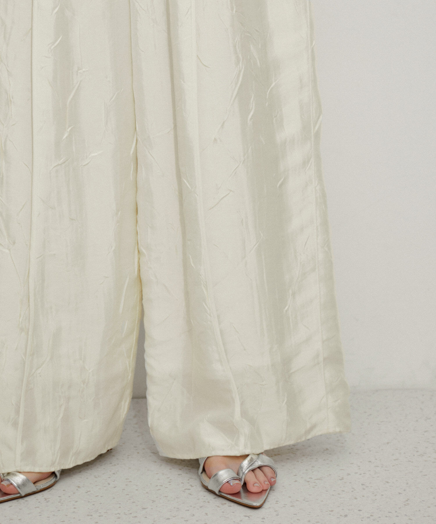 ADAM ET ROPE'「グロッシーロンパース」|オールインワン|