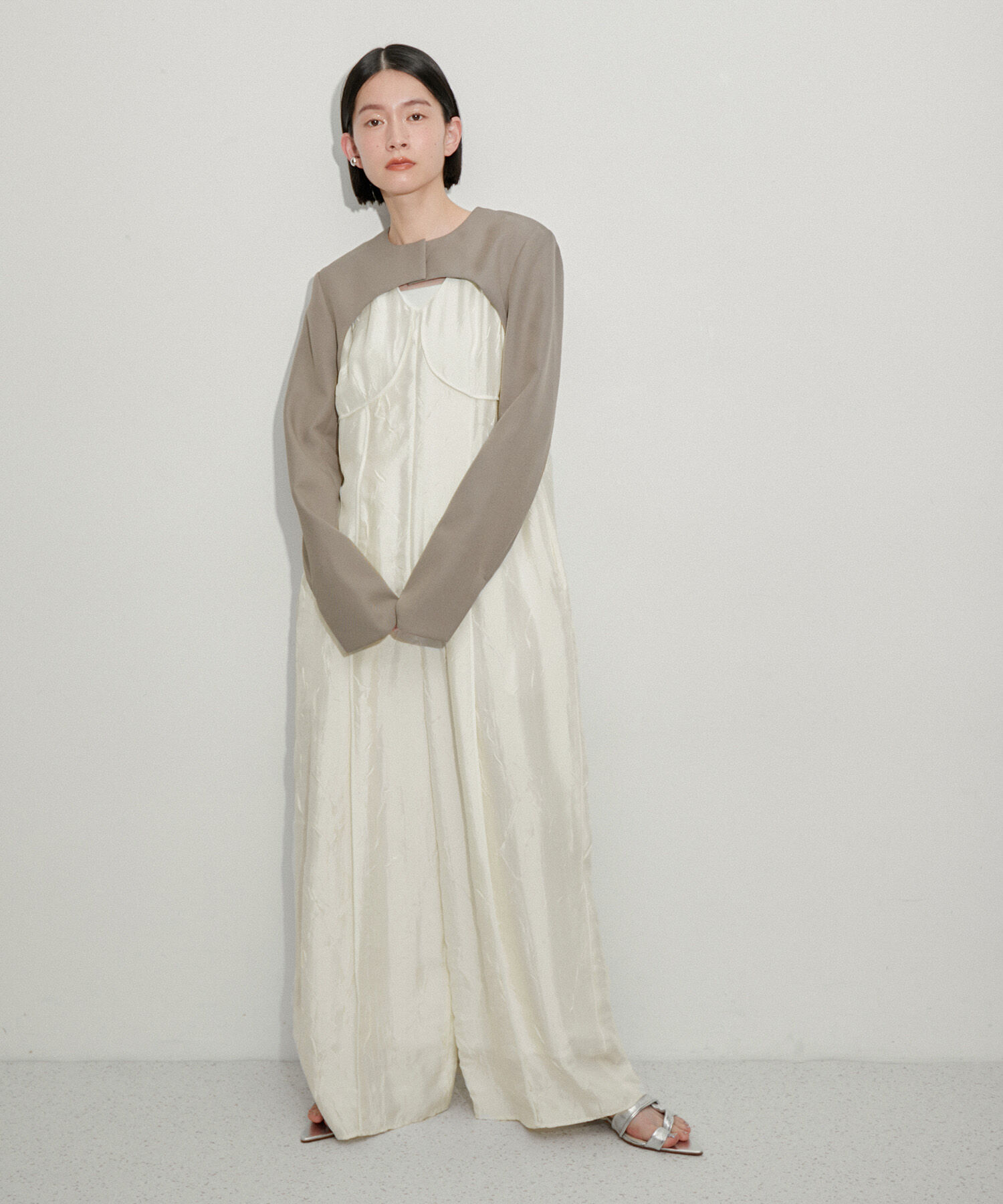 ADAM ET ROPE'「グロッシーロンパース」|オールインワン|