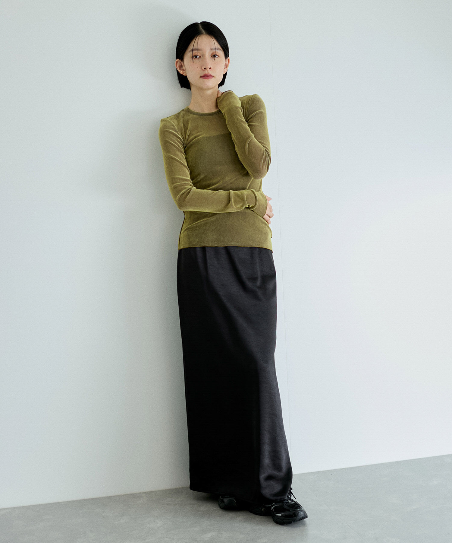 ADAM ET ROPE'「【洗える】クルーネックフロッキープリントプルオーバー」|Tシャツ・カットソー|