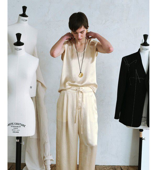 ADAM ET ROPE'「【EMOELLE】サテンタンクトップブラウス」|シャツ・ブラウス|