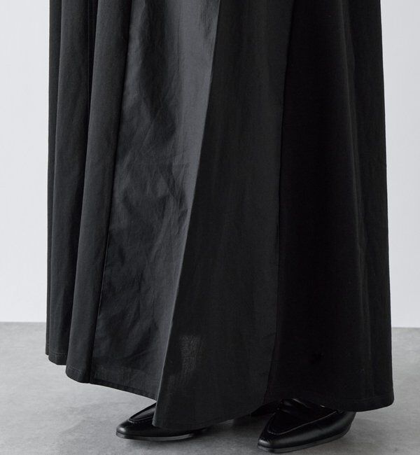  「《夏に快適◎・主役級アイテム》吸湿速乾機能付きフリルワンピース」|その他|