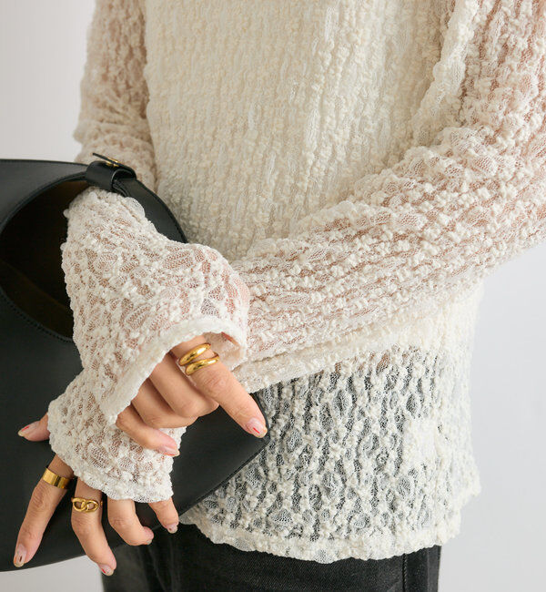  「【ニットのインナーにも】ストレッチフラワーレースカットソー」|Tシャツ・カットソー|