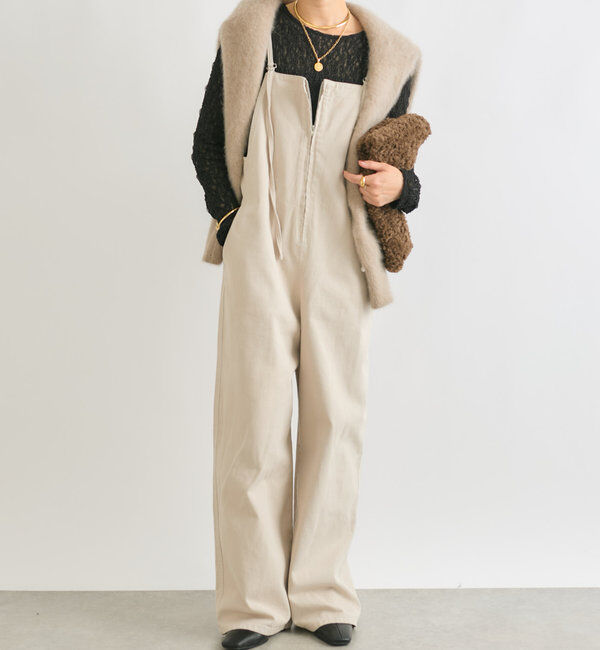  「【ニットのインナーにも】ストレッチフラワーレースカットソー」|Tシャツ・カットソー|