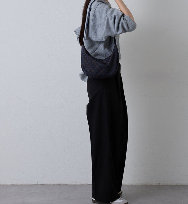  「クラウズナイロンラウンドショルダーバッグ」|ショルダー・メッセンジャー|