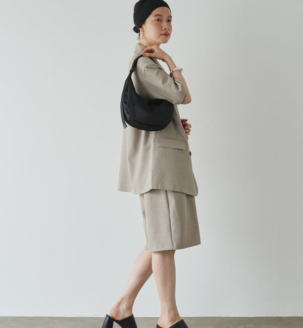  「クラウズナイロンラウンドショルダーバッグ」|ショルダー・メッセンジャー|