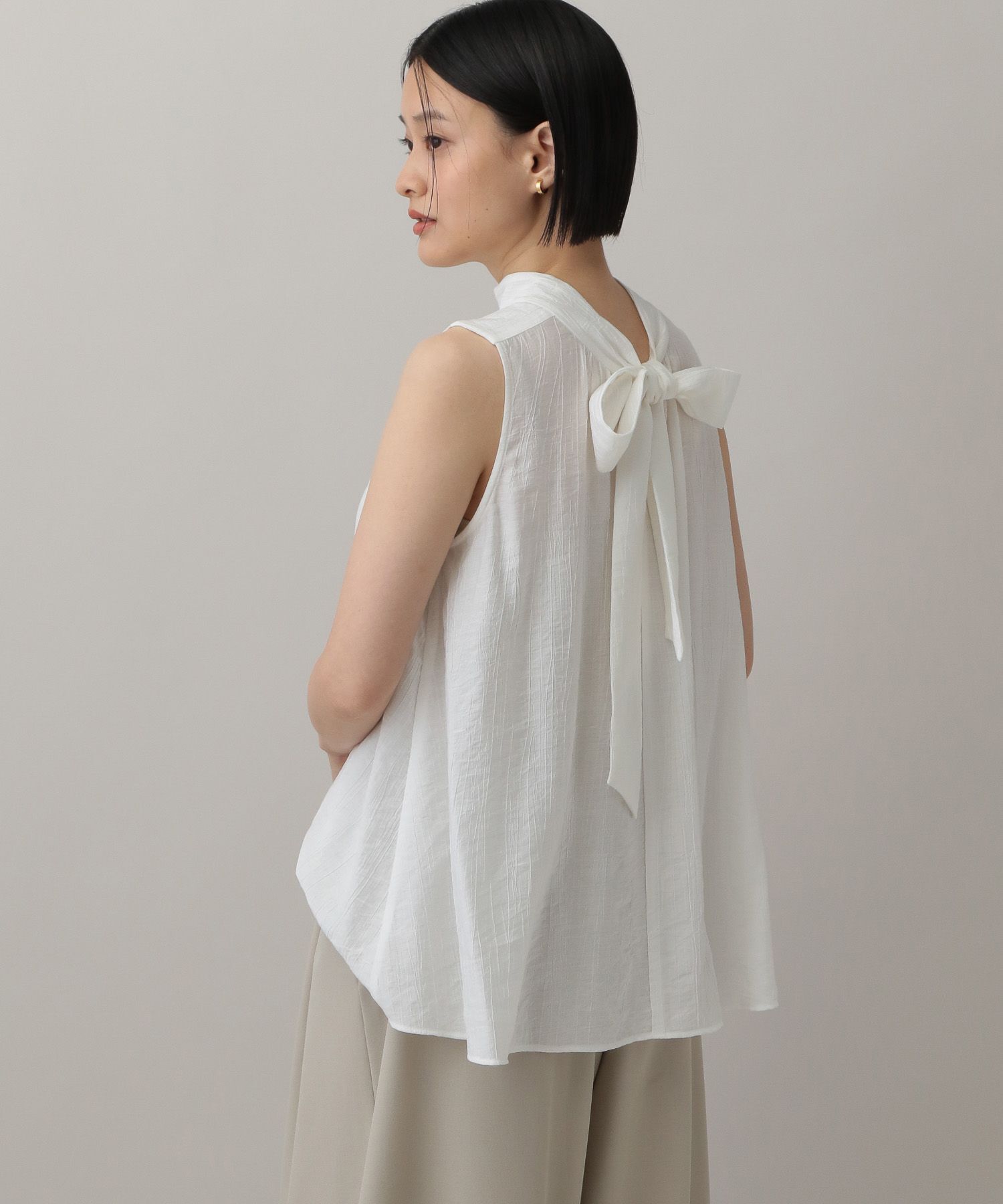 A part by 「ボウタイブラウスノースリーブ」|シャツ・ブラウス|オフホワイト