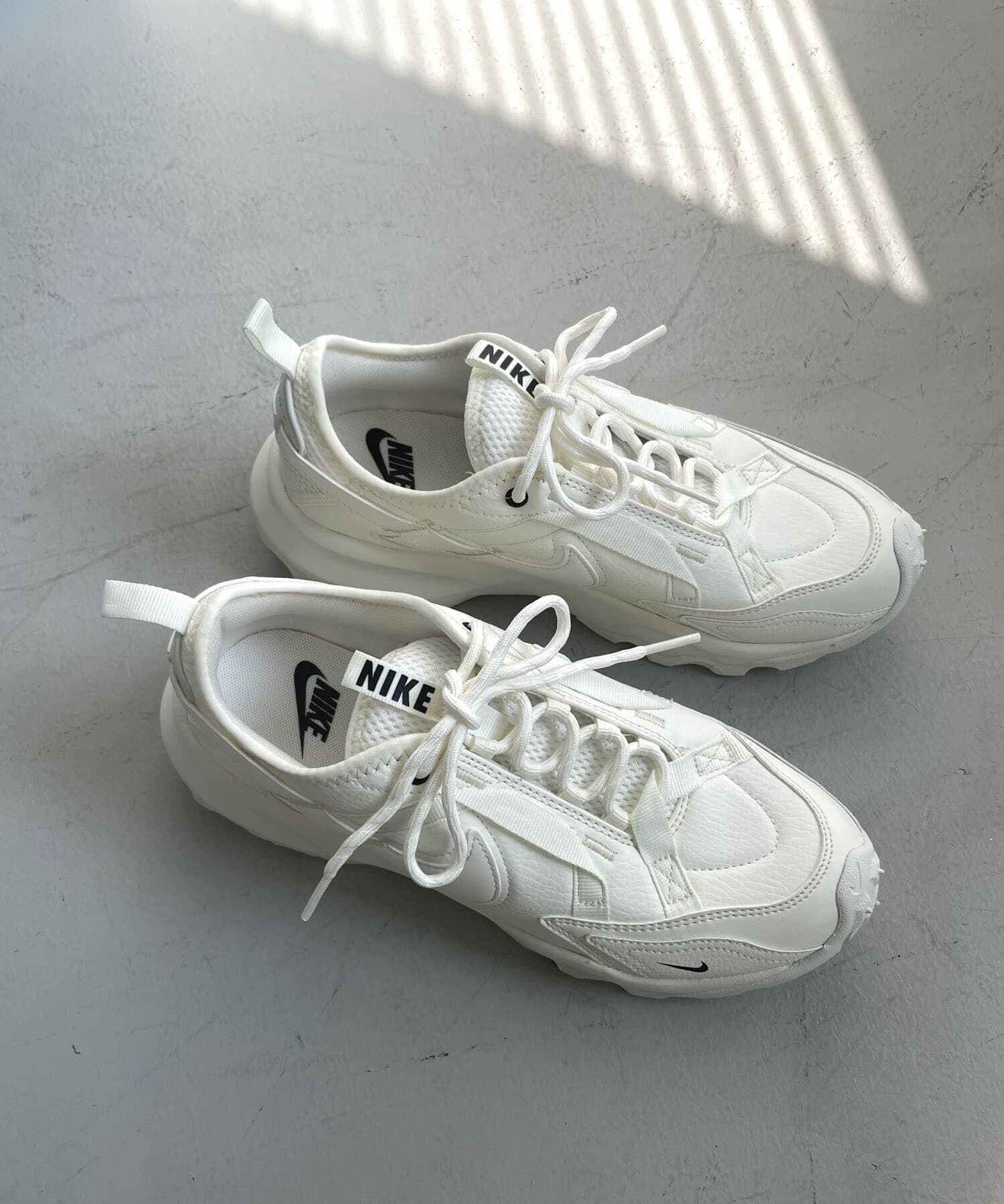 URBAN RESEARCH DOORS「NIKE　TC7900」|スニーカー|