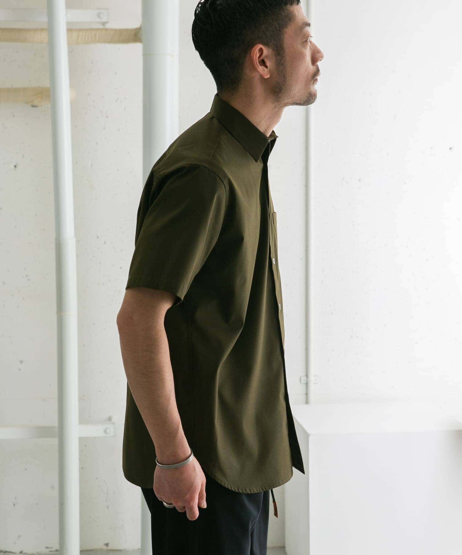 URBAN RESEARCH ROSSO「『防シワ/防臭』『XLサイズあり』ハイパフォーマンスブロード半袖シャツ」|シャツ・ブラウス|