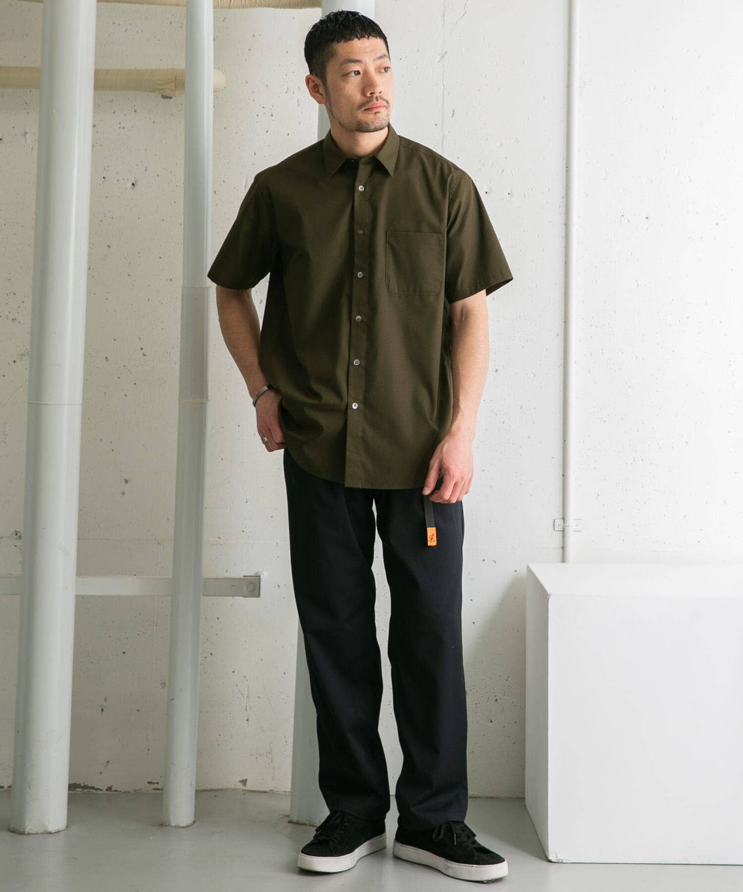 URBAN RESEARCH ROSSO「『防シワ/防臭』『XLサイズあり』ハイパフォーマンスブロード半袖シャツ」|シャツ・ブラウス|