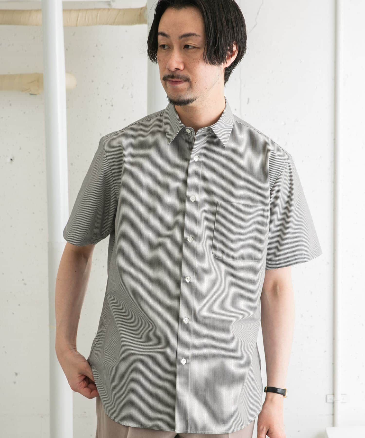 URBAN RESEARCH ROSSO「『防シワ/防臭』『XLサイズあり』ハイパフォーマンスブロード半袖シャツ」|シャツ・ブラウス|