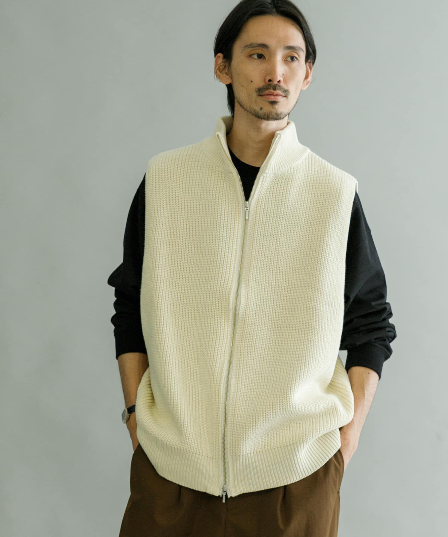 URBAN RESEARCH「URBAN RESEARCH iD　ジップアップニットベスト」|ニット・セーター|