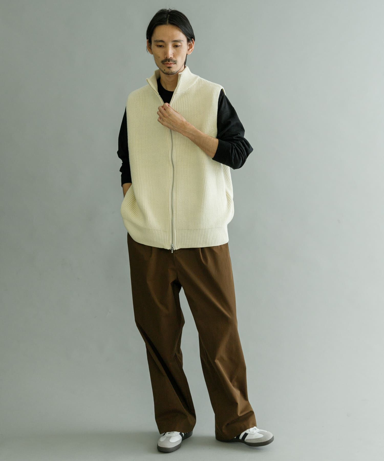 URBAN RESEARCH「URBAN RESEARCH iD　ジップアップニットベスト」|ニット・セーター|
