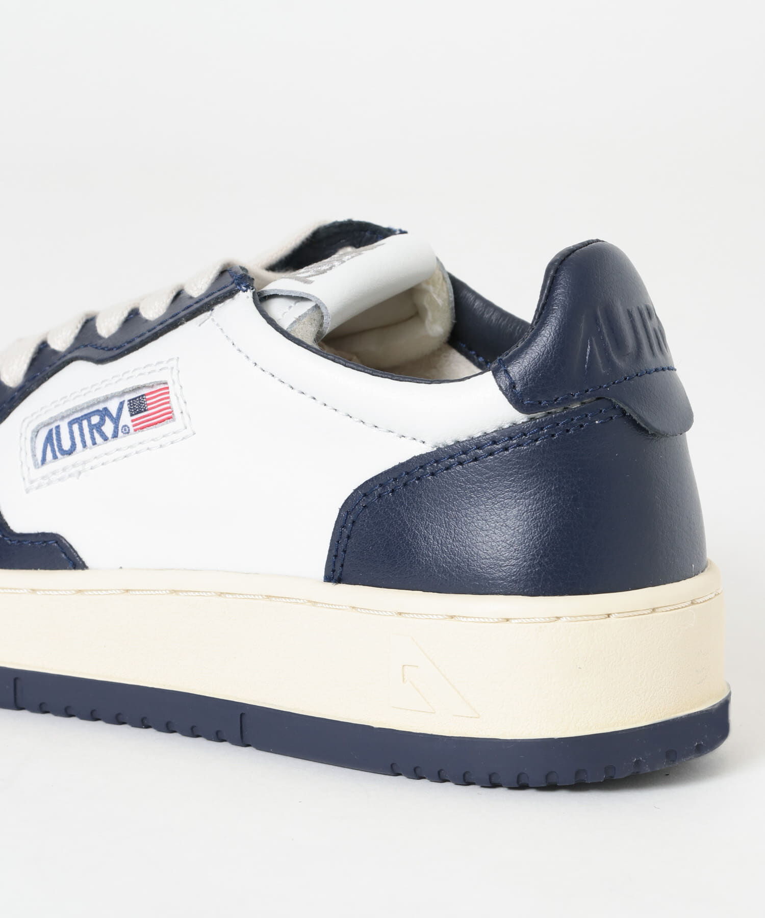 URBAN RESEARCH「AUTRY　Medalist」|スニーカー|