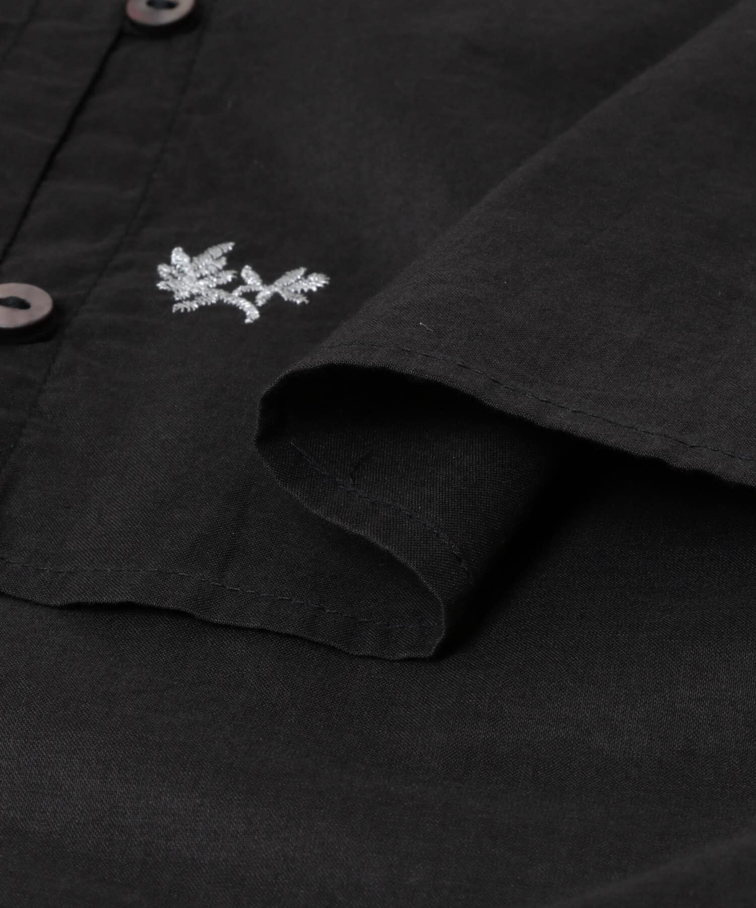 URBAN RESEARCH DOORS「リーフモチーフラメ刺繍ブラウス」|シャツ・ブラウス|