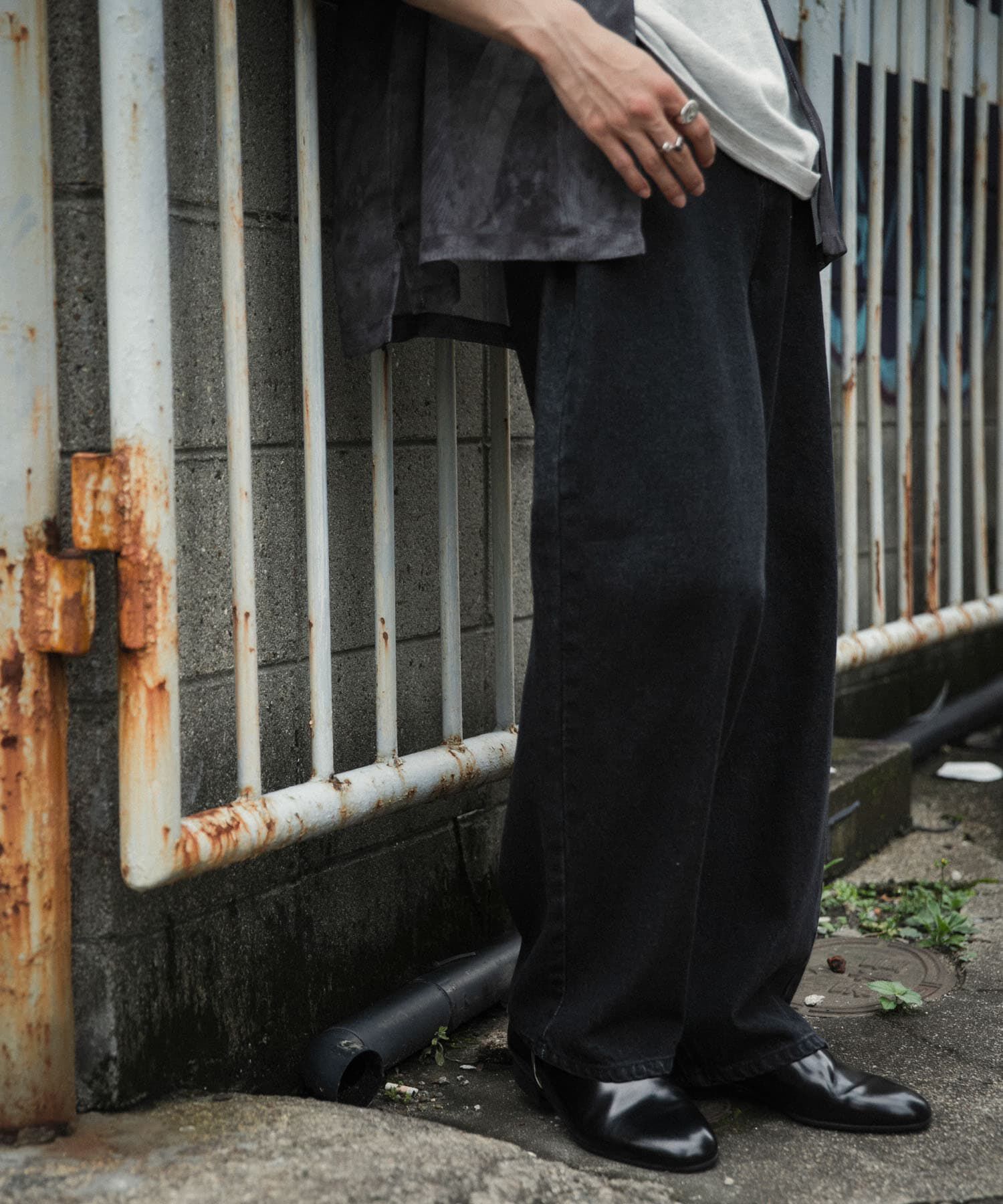 SENSE OF PLACE by URBAN RESEARCH「ストレートデニムパンツ」|デニム|