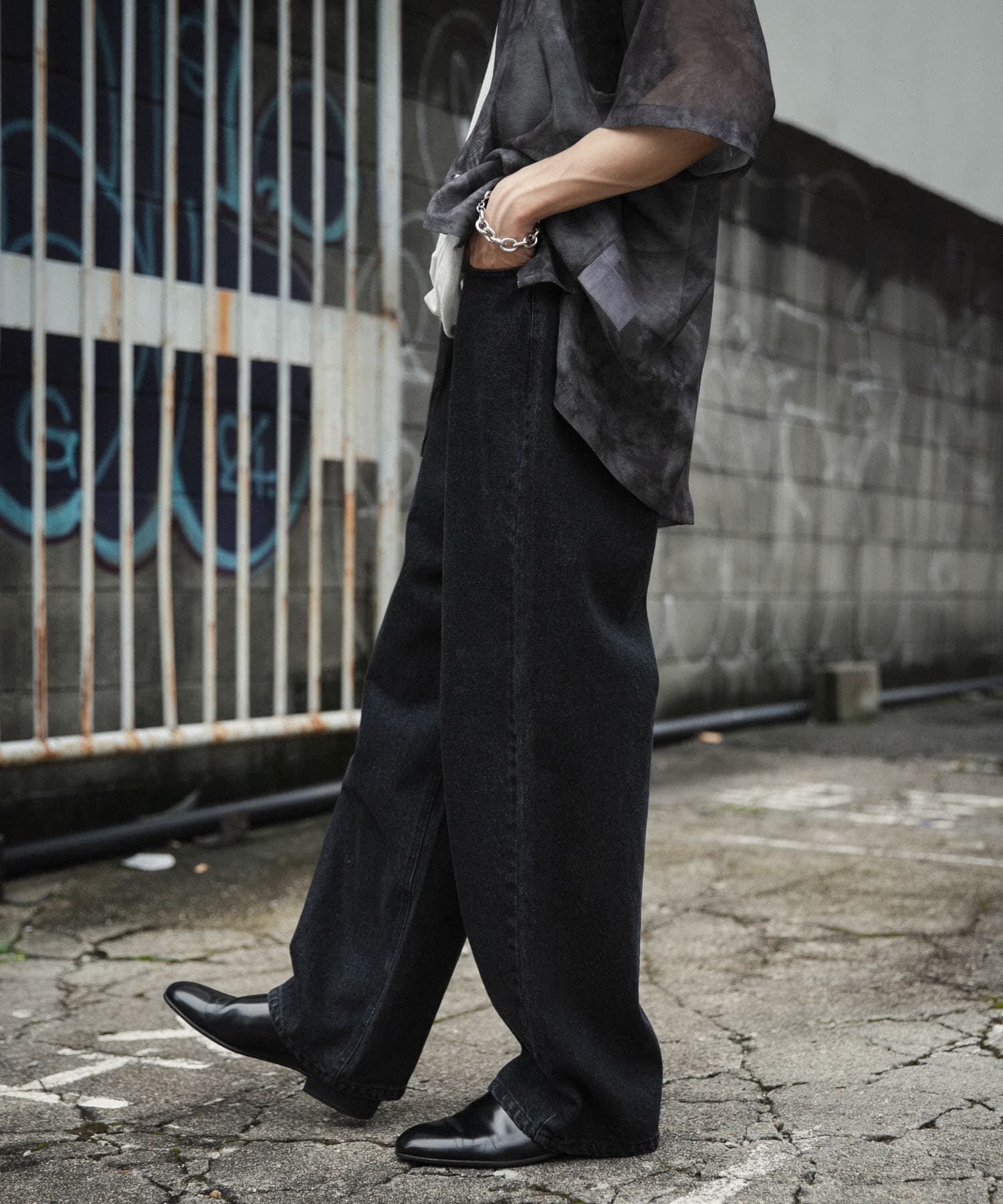 SENSE OF PLACE by URBAN RESEARCH「ストレートデニムパンツ」|デニム|