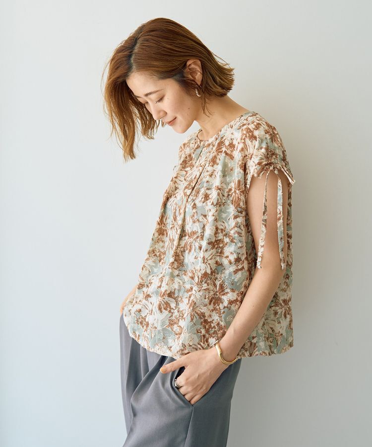 YECCA VECCA「【DOLL UP OOPS】フラワープリントギャザーブラウス」|シャツ・ブラウス|