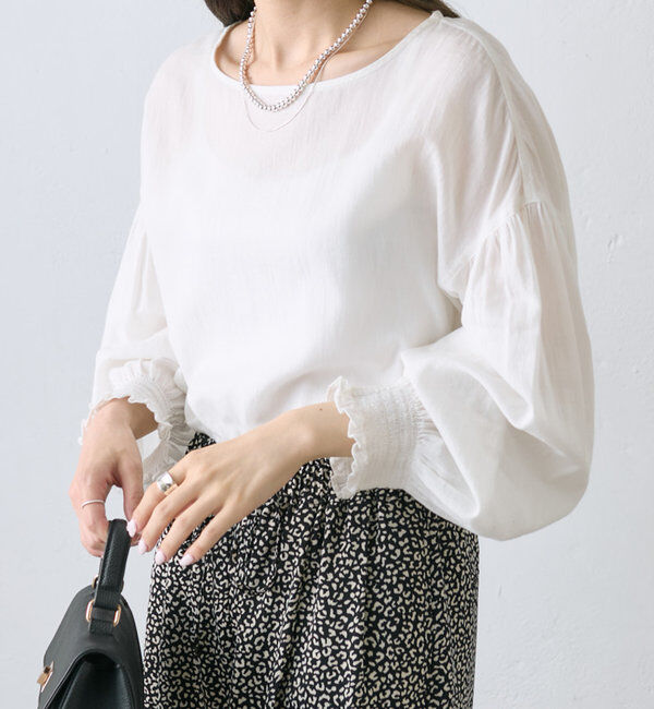  「【WEB限定】コットンガーゼ袖シャーリングプルオーバー」|シャツ・ブラウス|ホワイト