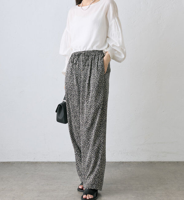  「【WEB限定】コットンガーゼ袖シャーリングプルオーバー」|シャツ・ブラウス|