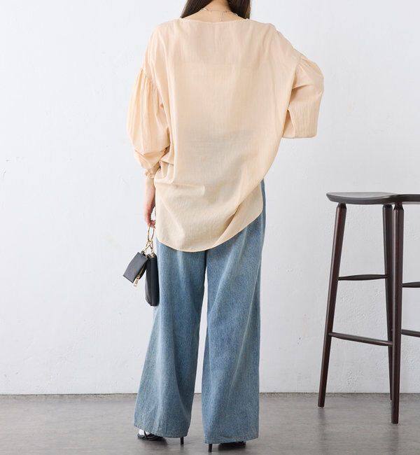  「【WEB限定】コットンガーゼ袖シャーリングプルオーバー」|シャツ・ブラウス|