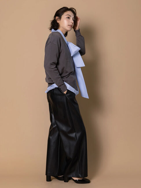 Te chichi「【Disney】101/刺繍Vネックカーディガン」|カーディガン|