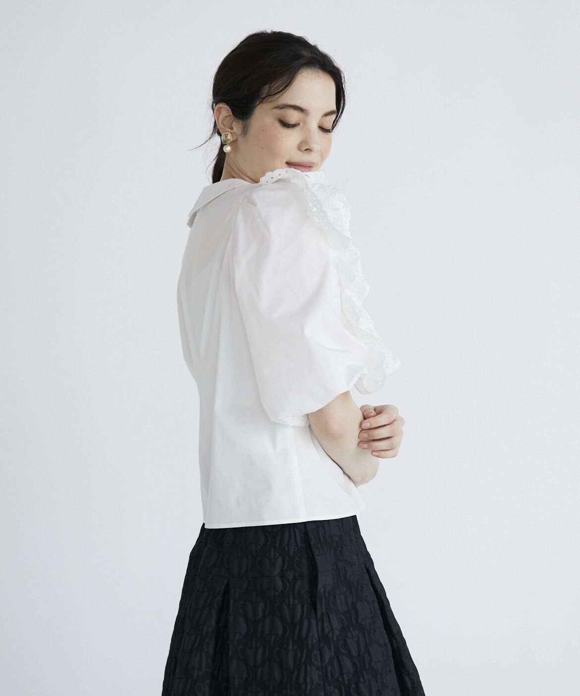 Maglie le cassetto「刺繍フリルブラウス」|シャツ・ブラウス|