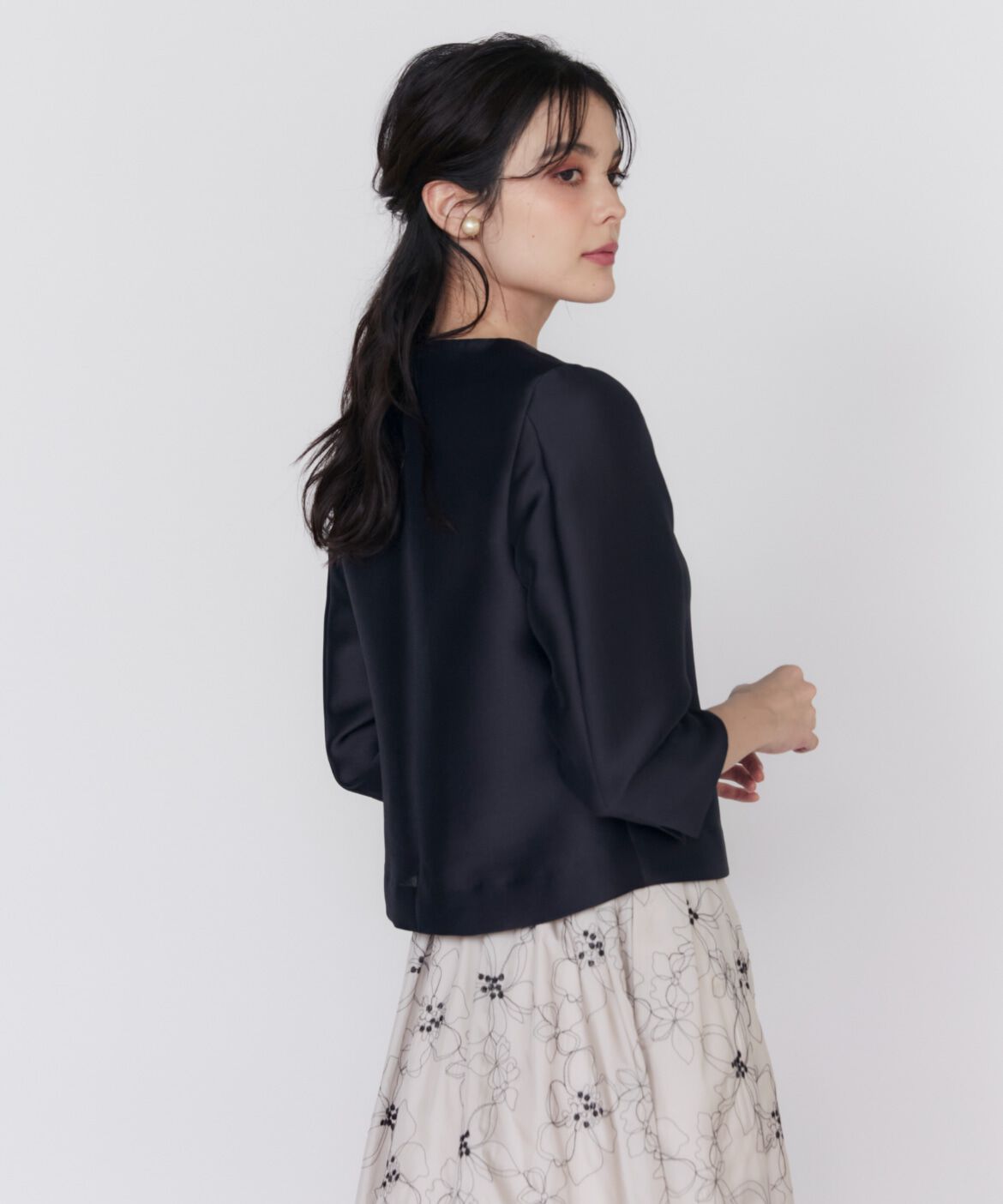 Maglie le cassetto「《プラスサイズ》フラワーモチーフブラウス」|シャツ・ブラウス|