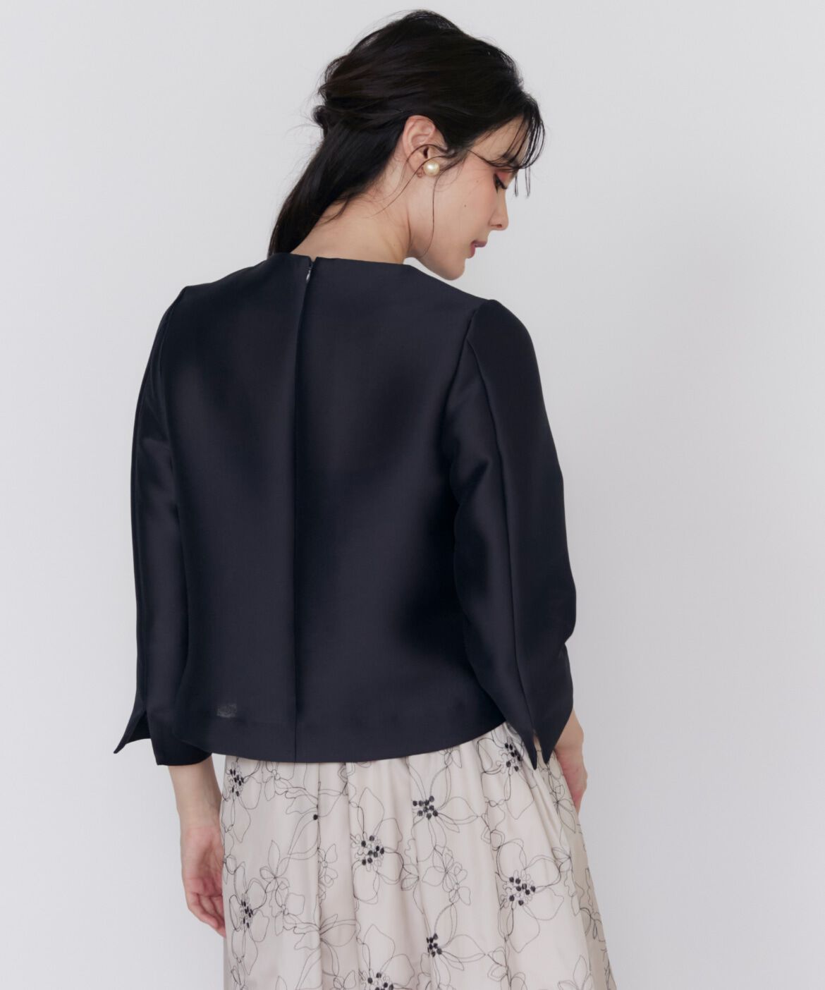 Maglie le cassetto「《プラスサイズ》フラワーモチーフブラウス」|シャツ・ブラウス|
