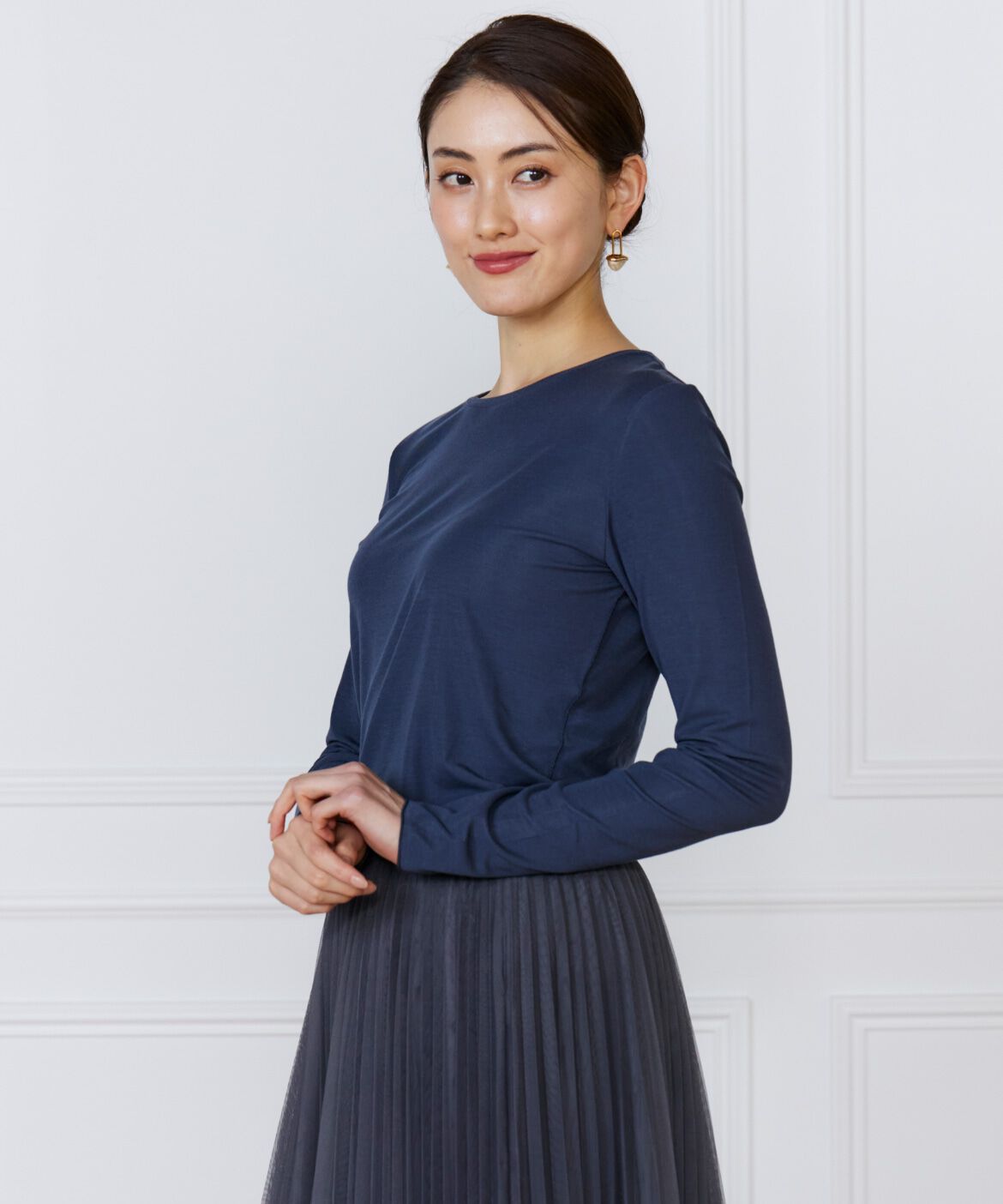 INED「《大きいサイズ》クルーネックロングスリーブカットソー」|Tシャツ・カットソー|グレー1