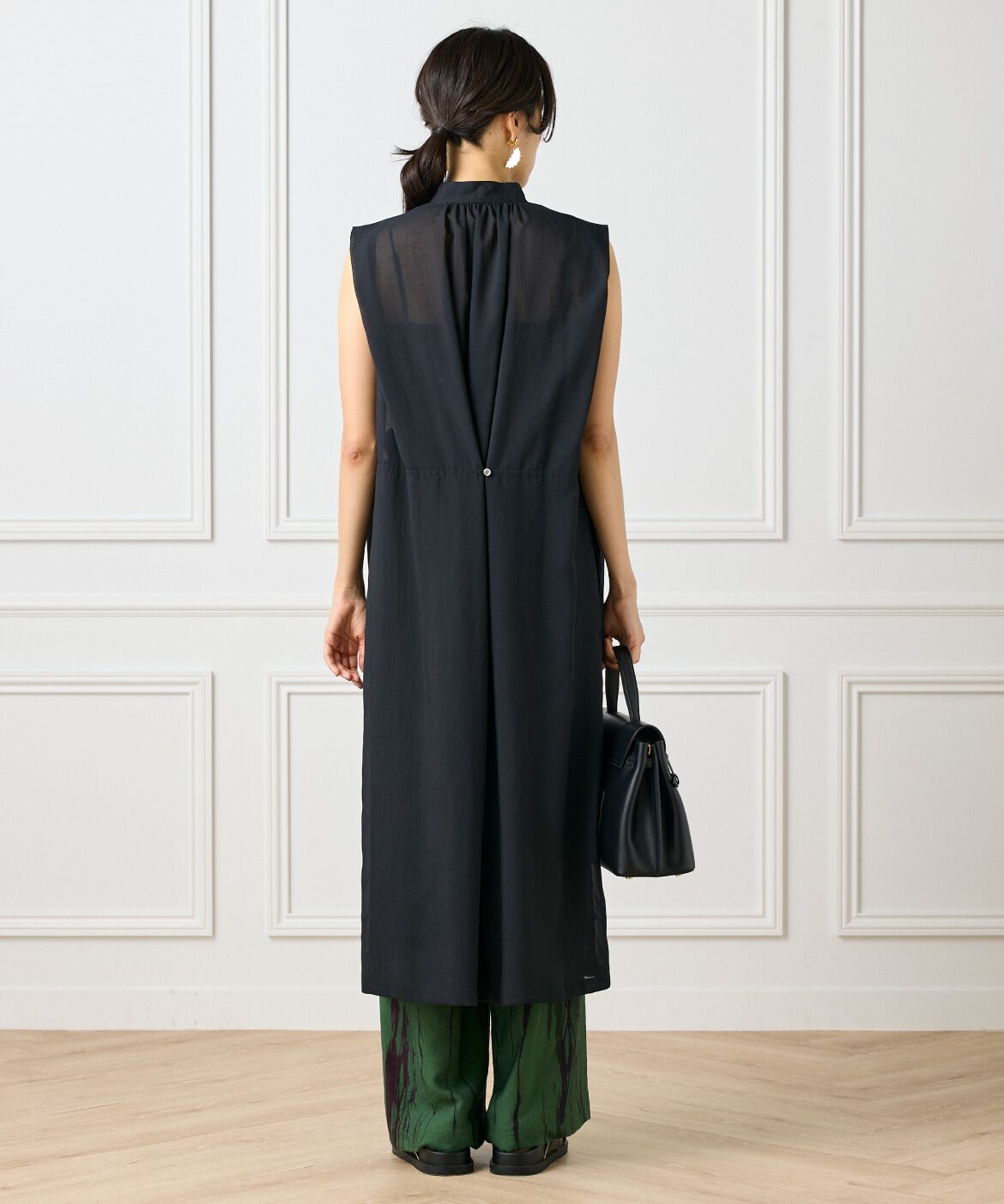 INED「ボザムデザインノースリーブシャツドレス」|ワンピース|