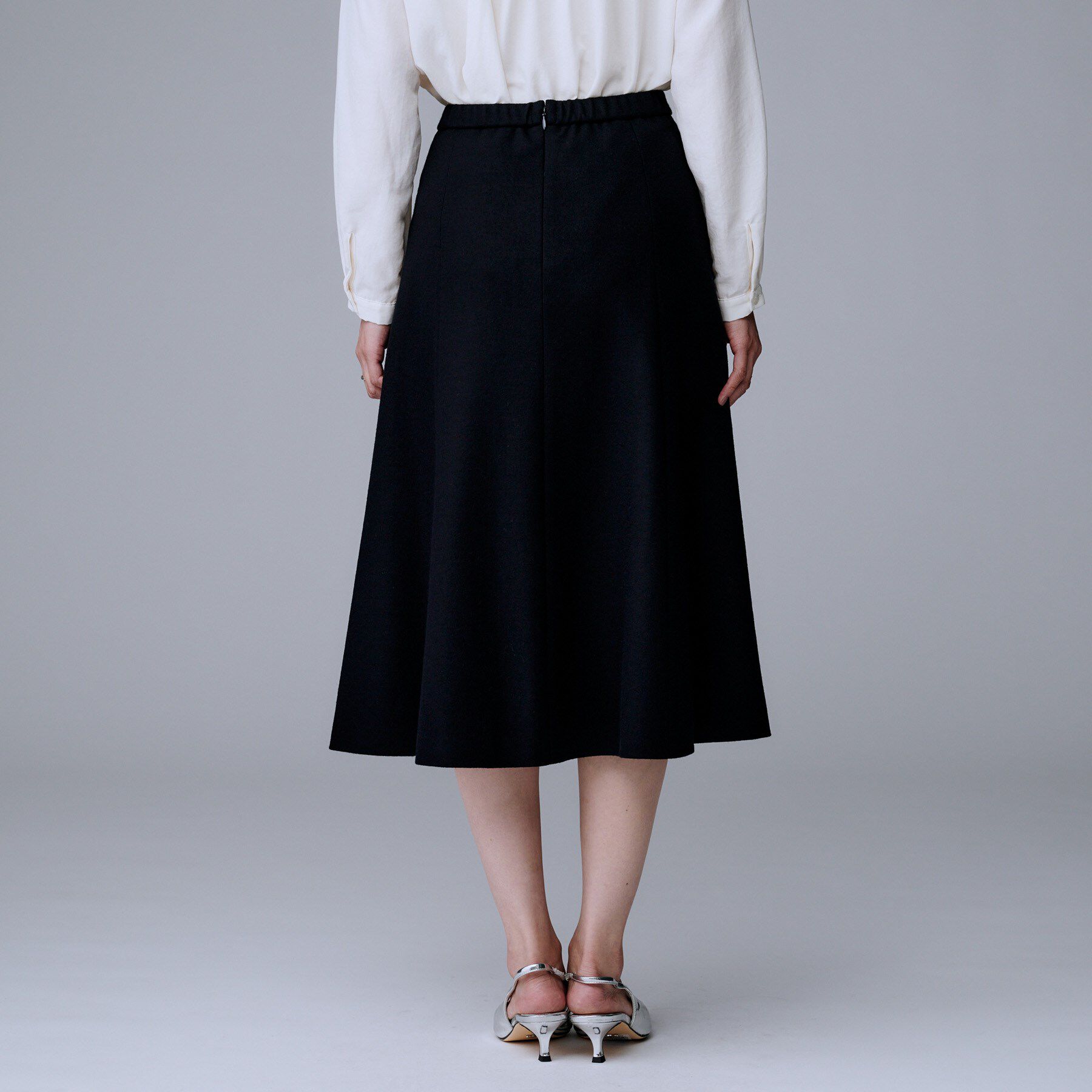 UNTITLED「【ウール100%/ミモレ丈】ミルドスムースフレアスカート」|スカート|