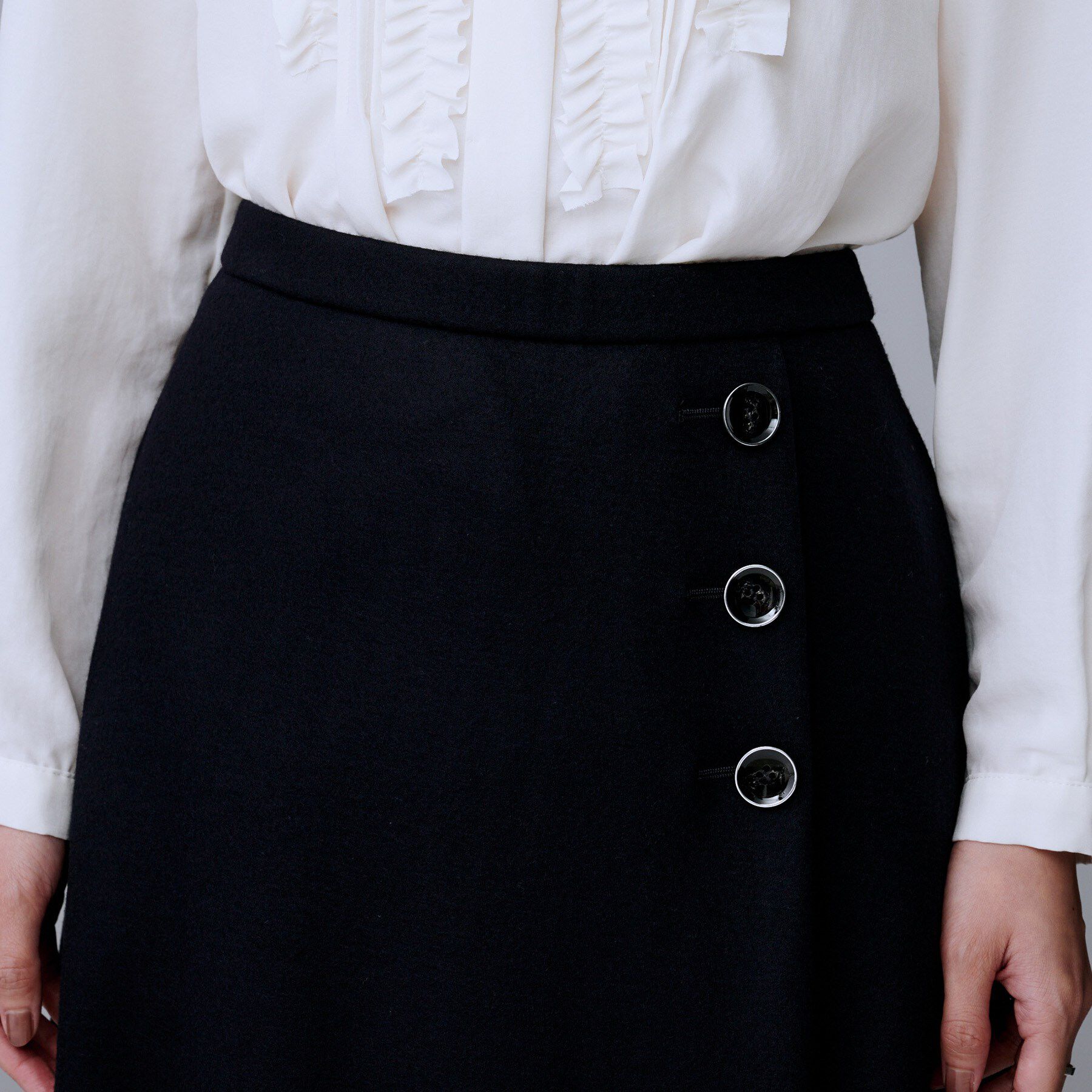 UNTITLED「【ウール100%/ミモレ丈】ミルドスムースフレアスカート」|スカート|