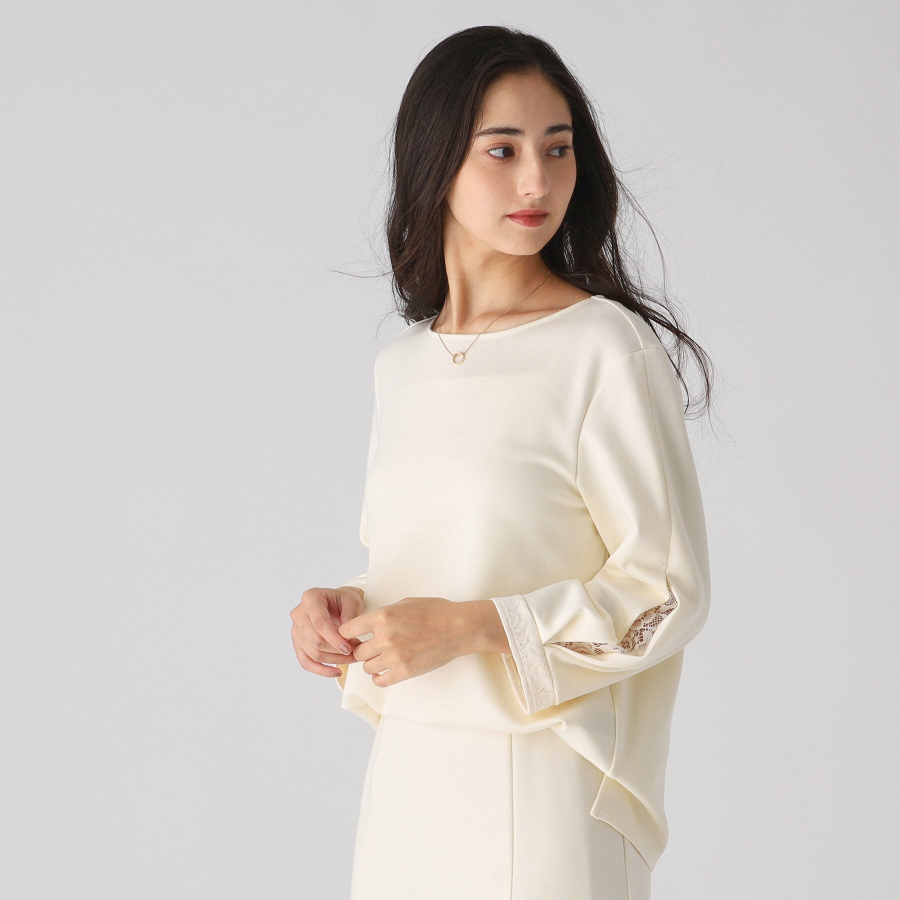 COUP DE CHANCE「【洗える／日本製】袖レースプルオーバージャージ」|Tシャツ・カットソー|ホワイト(002)